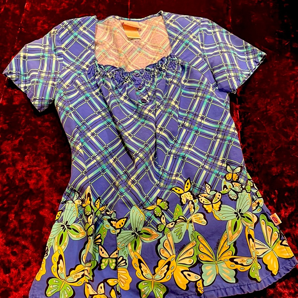 Sketchers Medical Solutions Scrub Top! XS✨😘